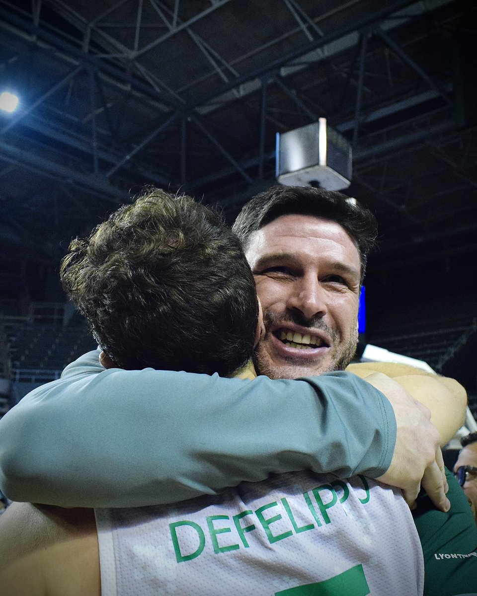 Ferro Carril Oeste Basquet tweet media