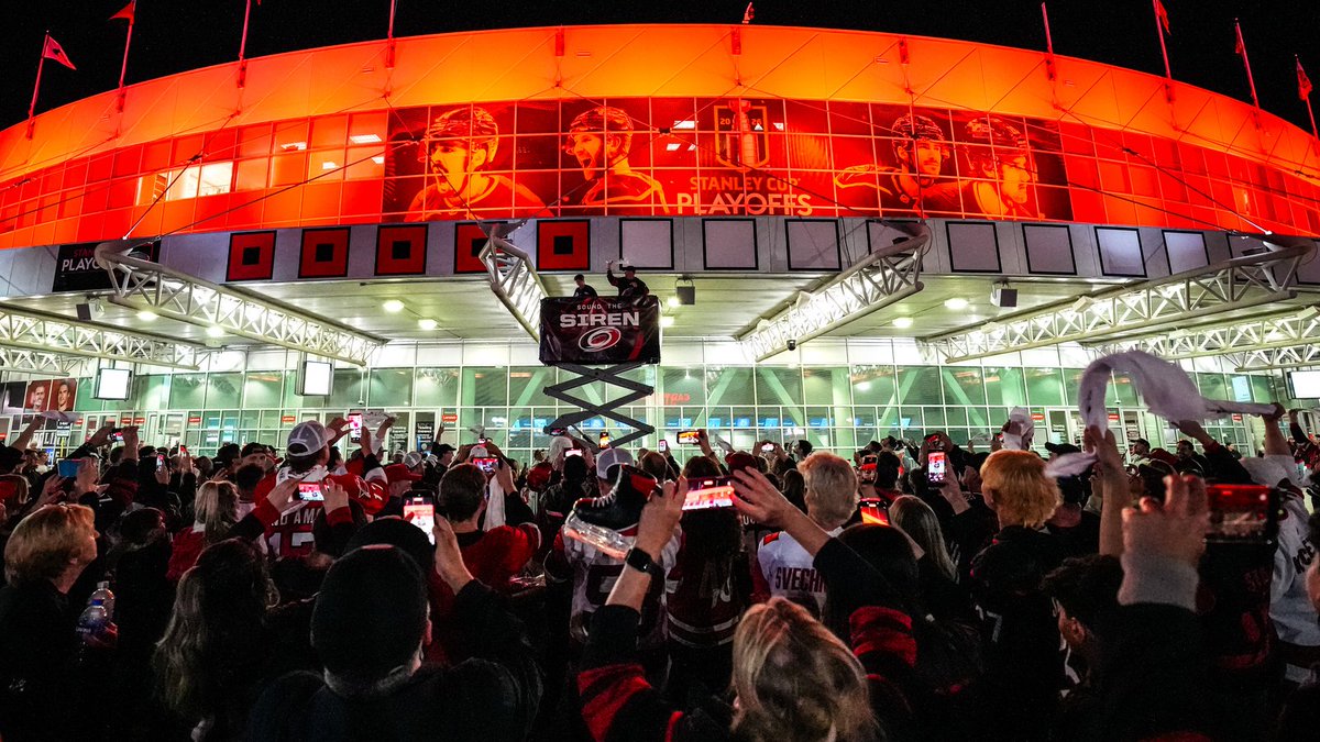 Carolina Hurricanes tweet media