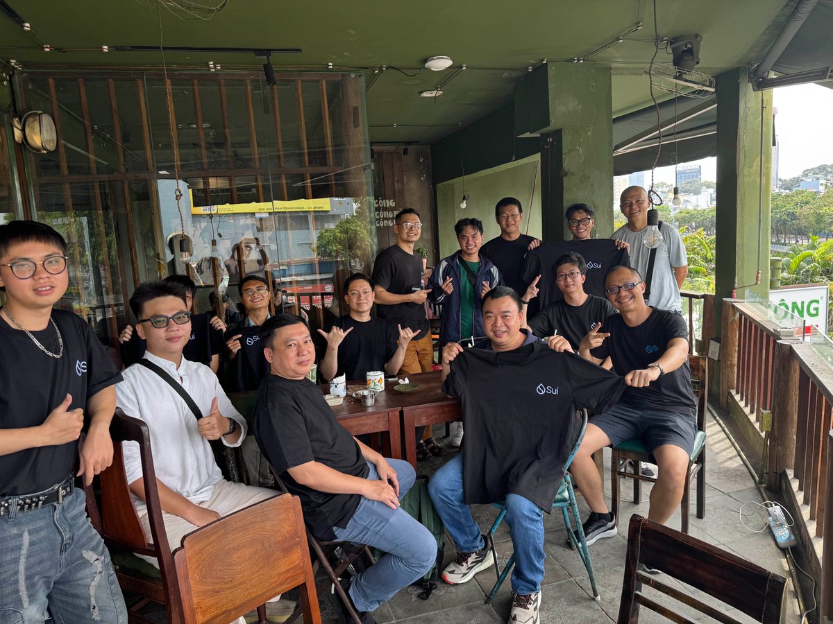 Sui Vietnam Community tweet media