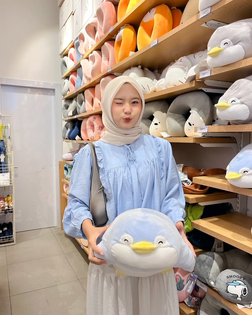 xxwonumigu's tweet photo. rekomendasi daily outfit 🩰🪐🫧

- a thread https://t.co/5sTnuf3Lvv
