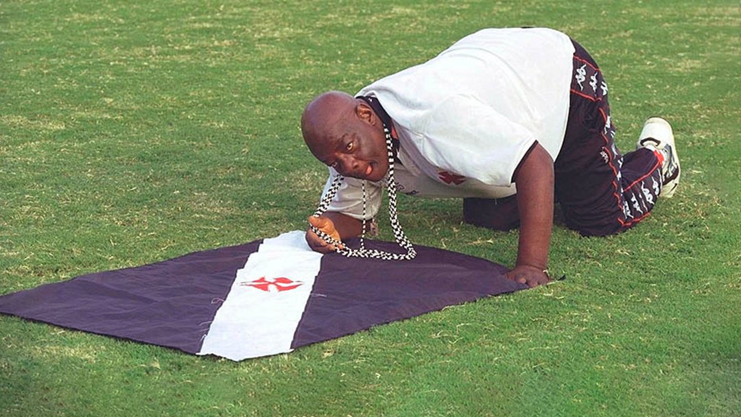 QUERIDO SANTANA, PRECISAMOS MUITO DO SENHOR PRESENTE HOJE NESSA TARDE DE DOMINGO 03 DE MAIO DE 2026.