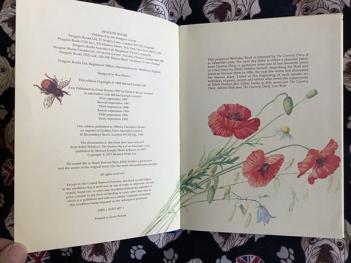WatsonsVintage's tweet image. This is such a BEAUTIFUL and Useful #giftidea Vintage 1996 The Country Diary Birthday Book in Hardback with STUNNING Edith Holden Illustrations - A Useful 30th Birthday Gift to Treasure etsy.me/3RhIfzp via @Etsy #VintageBooks #CountryDiary #BirthdayBook #1996Gift