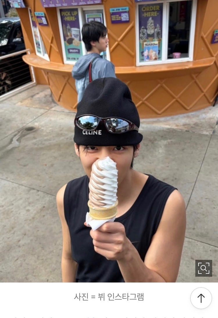 naver_taehyung's tweet image. Articles 9pm🚨
ENGAGE🚨

1 naver.me/GbycF1SP

#Taehyung #방탄소년단뷔 #뷔 #KimTaehyung #김태형 #태형 #テテ #テヒョン #金泰亨 #V #BTSV  #BTS