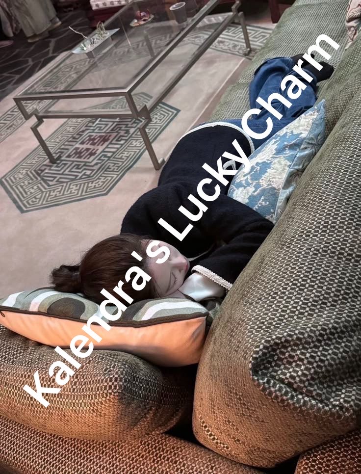 Kalendra tweet media