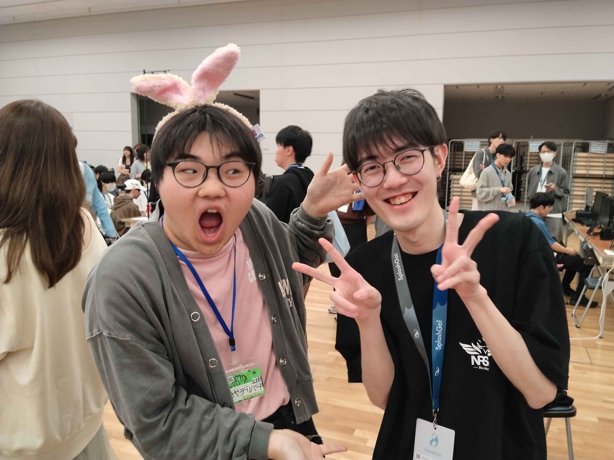 ユル tweet media