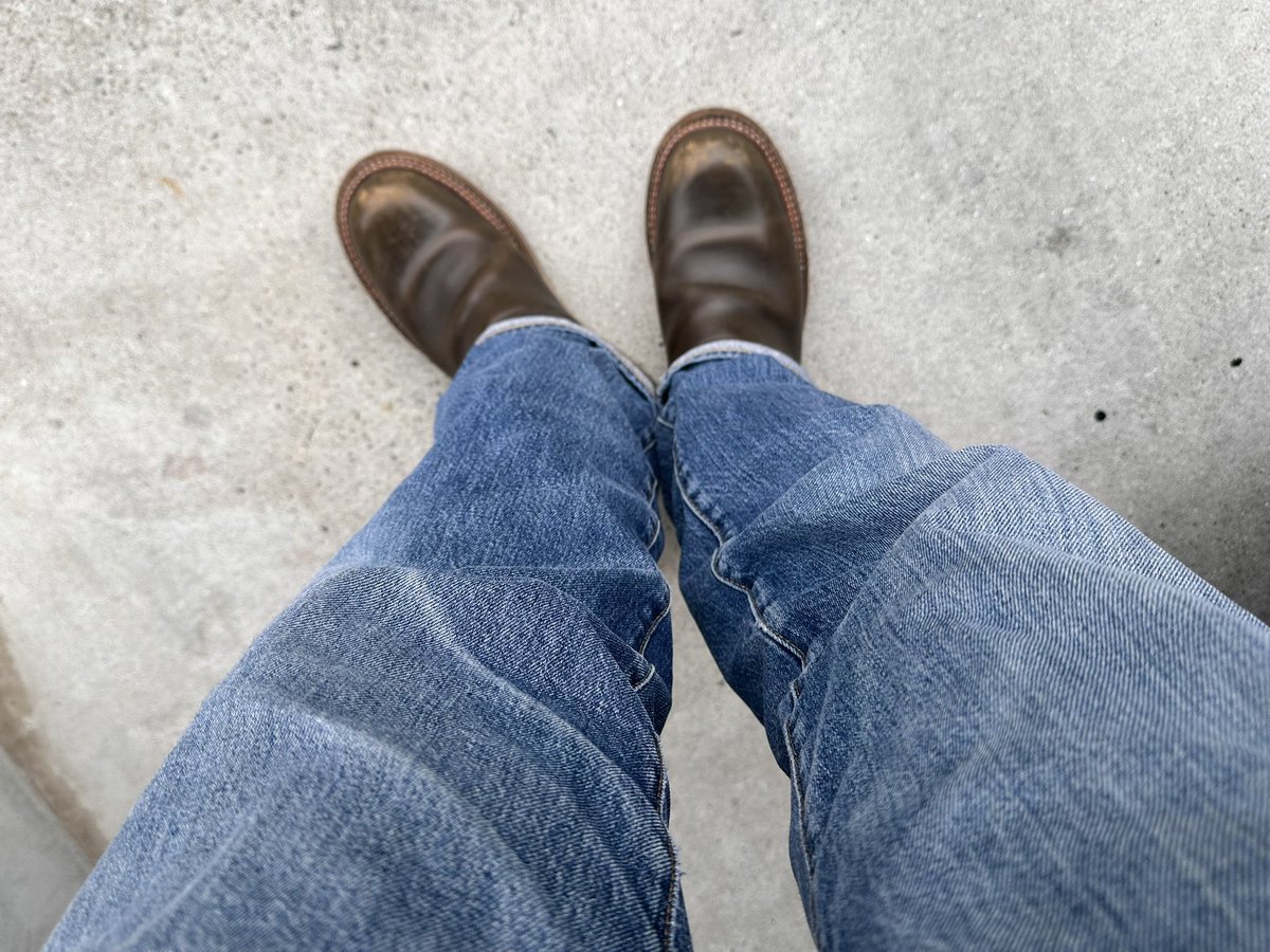 nobuwalkon's tweet photo. #LEVIS
#rollingdubtrio
501XX
GIRAFFE https://t.co/7aaXKKqNf7