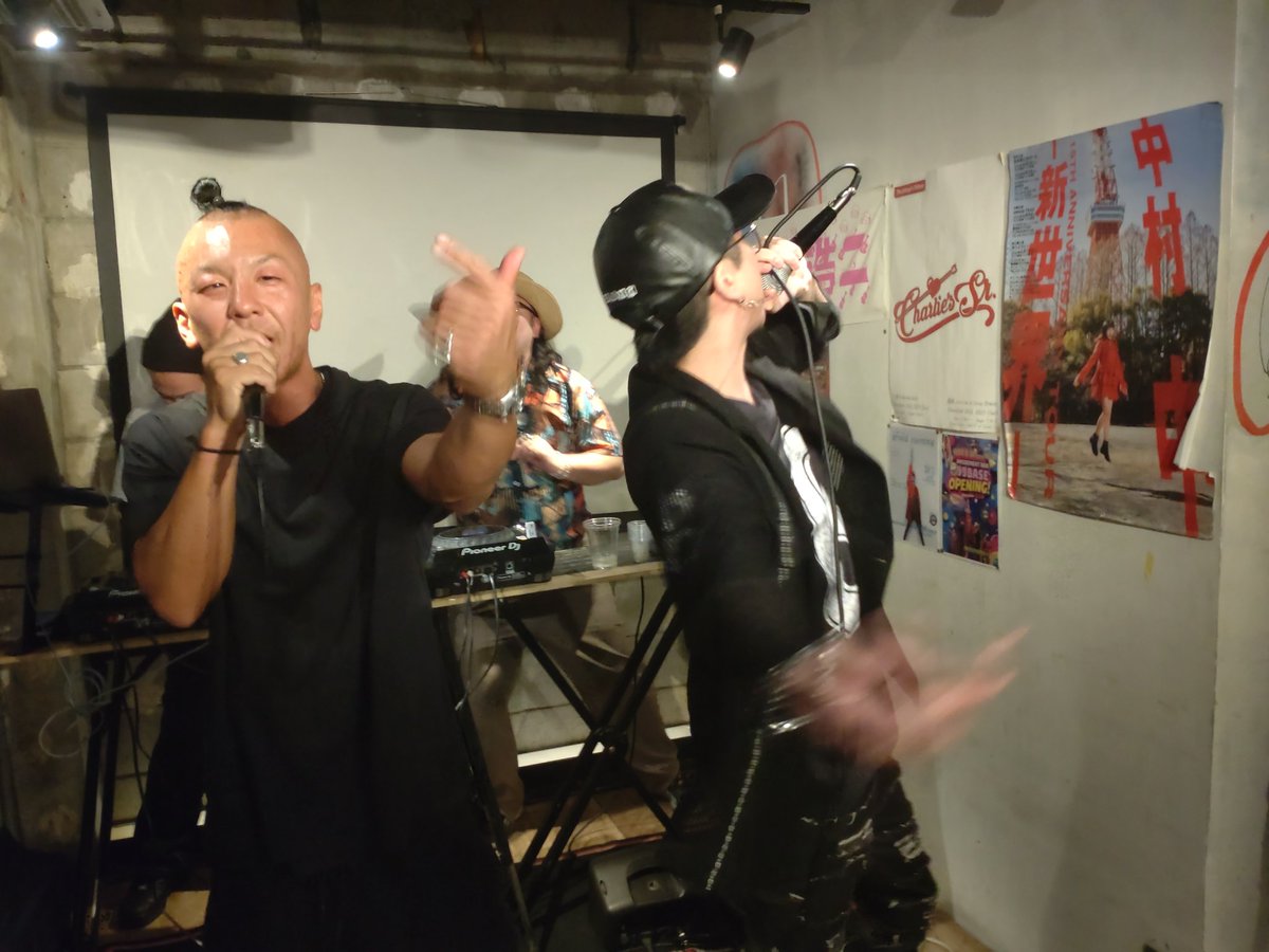TAKASHI_104's tweet photo. 湯島 Bravo!!
LOST&amp;FOUND!!
GANMAさん!!
featuringに神井大治さん、LAYGANさん、Meyouさん!!
#ロスファウ https://t.co/20CHiQpn8e