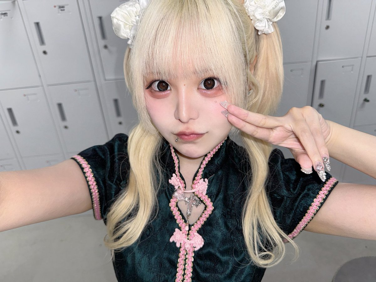 リリ🐰 tweet media