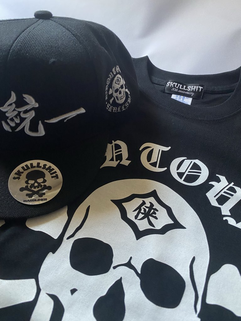 日本統一 × SKULLSHIT OUTLAW CIRCLE SKULL Tee☠️🔥 フロントに刻