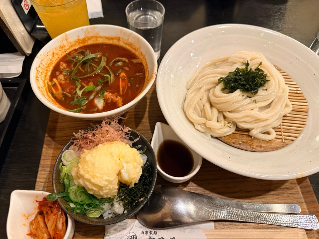 りょうすけ tweet media
