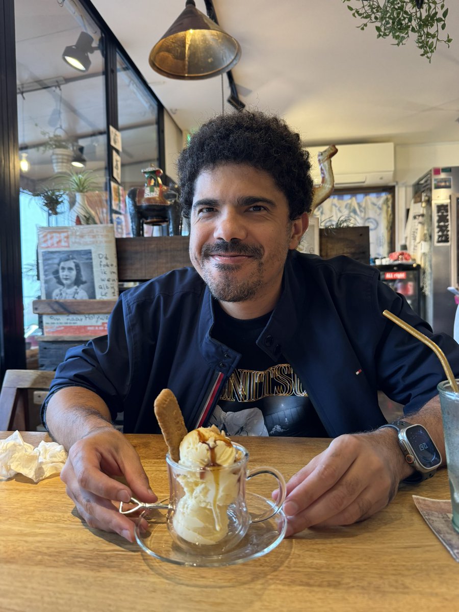 Israel_Mendon's tweet photo. 箸で食べて美味しいピザ🍕🧀🍨☕️城南町は知らなかっただけで美味しい店が多いな〜 https://t.co/etOGSR7KcJ