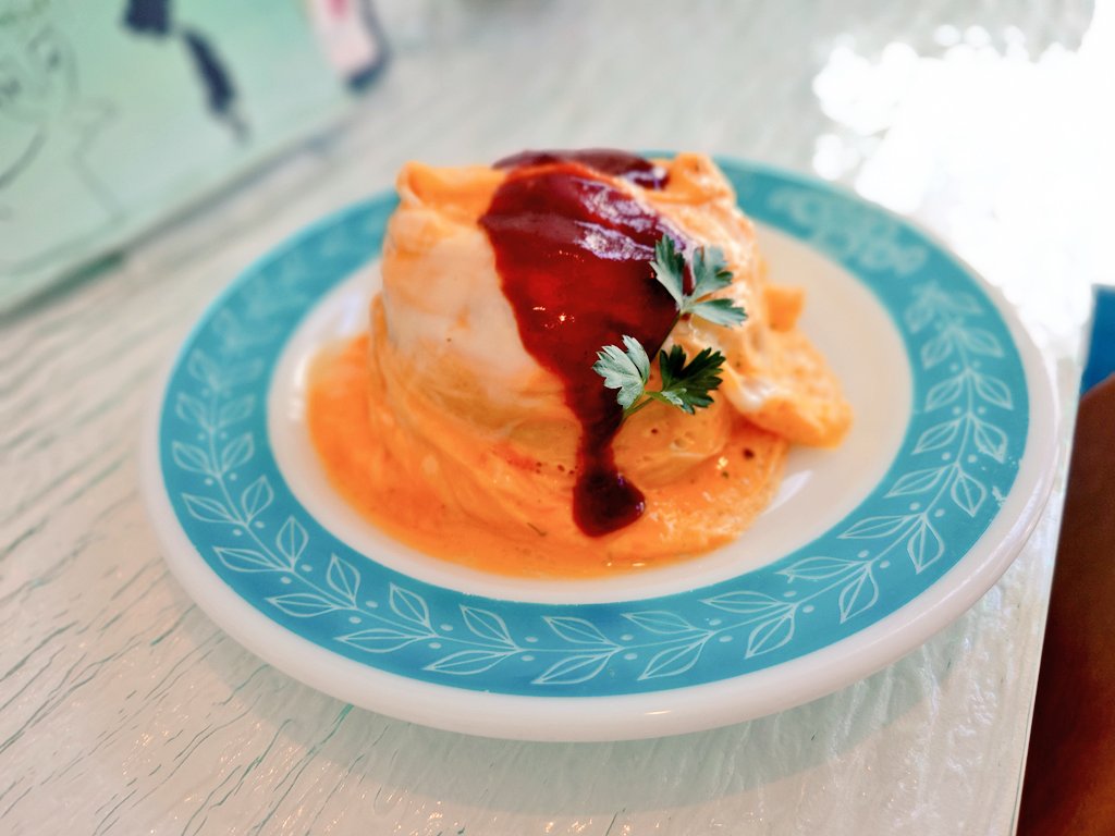 ゴールデンウィークはやっぱり黄金のオムライス✨️

#ギャラリーエフ
#浅草　#田原町　#寿四丁目
#けこさんの美味しいごはん 
#オムライス