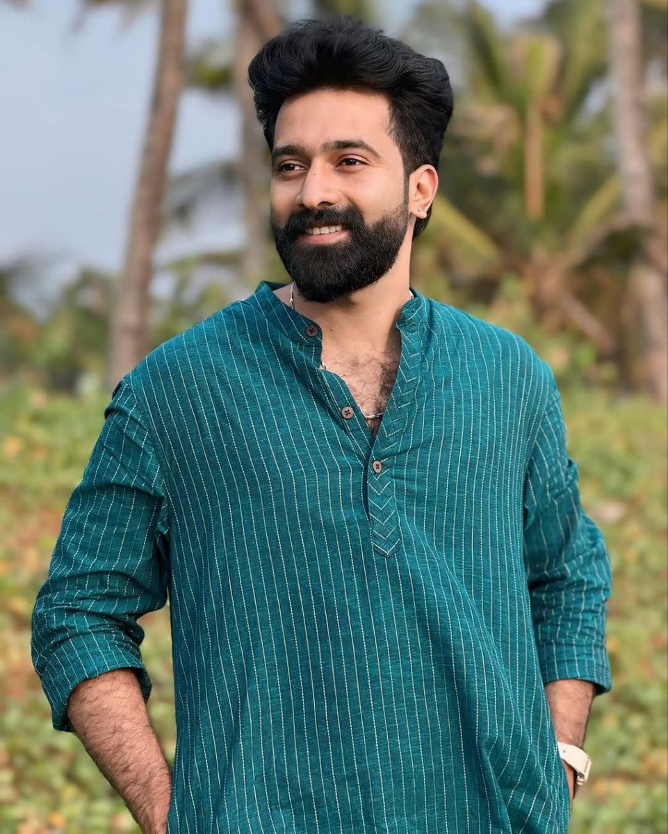 KumarNithi17's tweet photo. Dm https://t.co/1kMXoYfigV