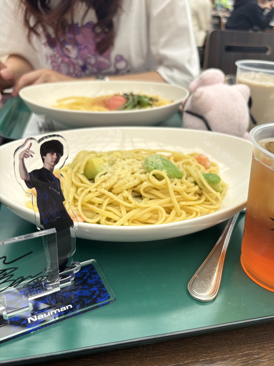 みいさ tweet media