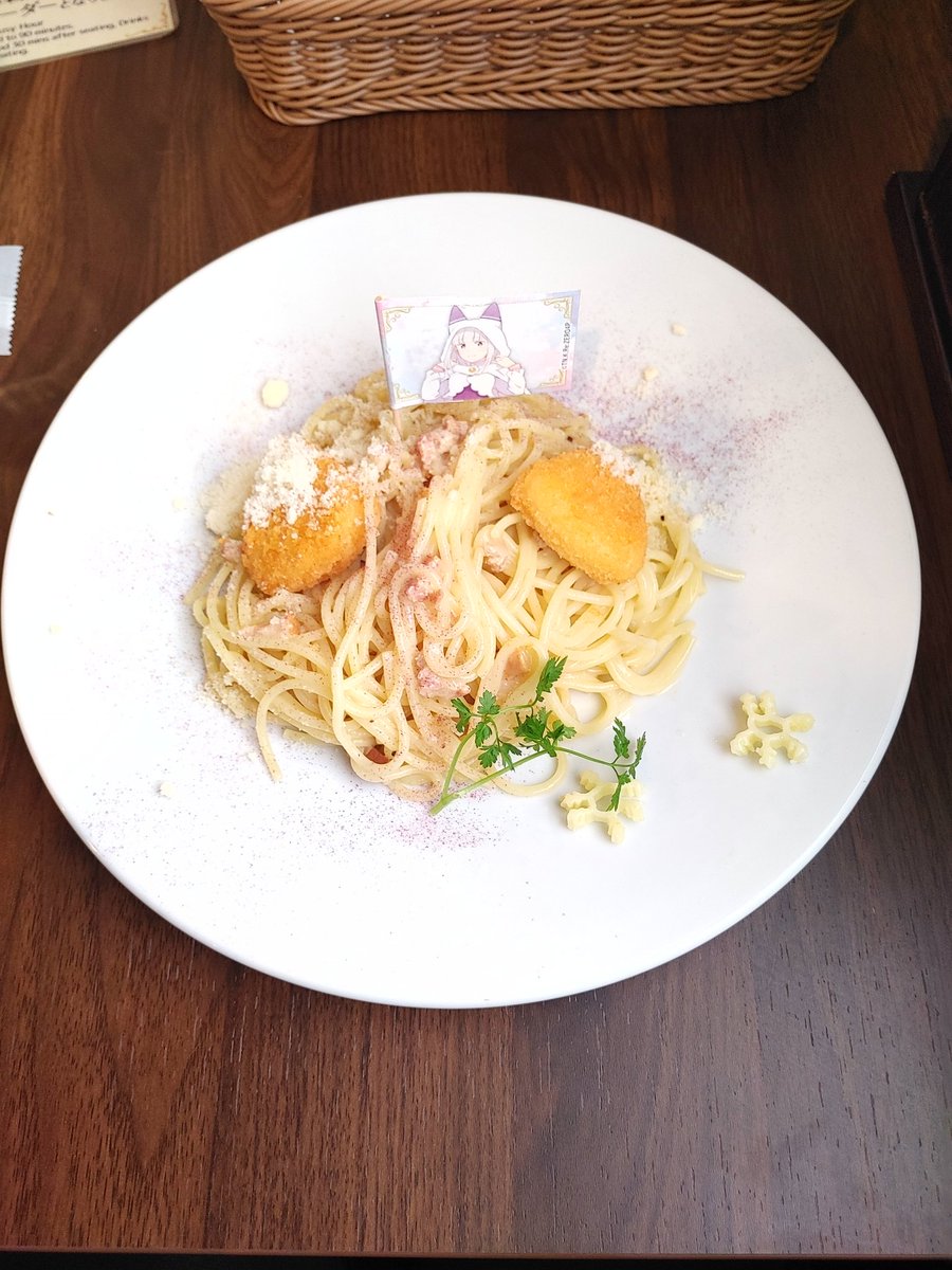ピンクのレース tweet media