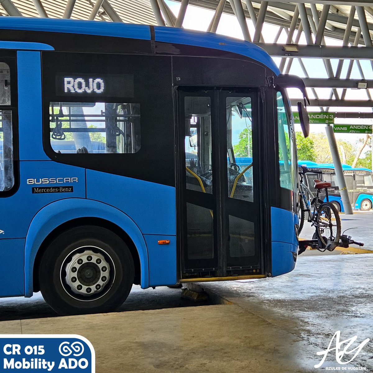 tecnochan's tweet photo. Desde el CETRAM Umán 🚏🌇
La hermosa CR 015 del Circuirto Rojo 💜💜💜
#VaYVen #MercedesBenz #Busscar #MobilityADO #CircuitoRojo https://t.co/3JZqXdy49M