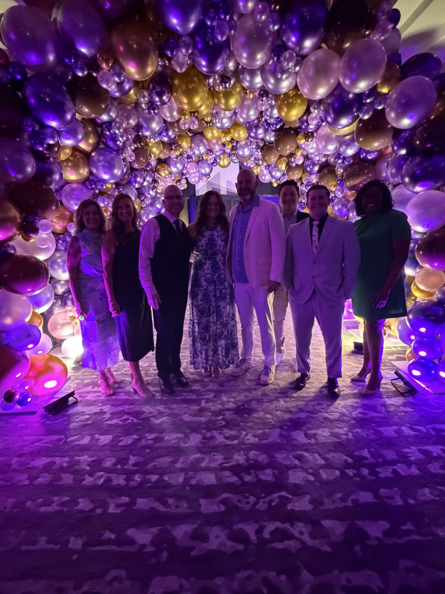 DenhamTeach's tweet photo. Prom 2026 was just another reminder that @ProsperHS has the absolute BEST kids and puts on a top tier prom for these students. We will definitely miss these seniors! I love our school and this team I get to work with. 🦅 💚 🪩 https://t.co/YRritGL2ZX