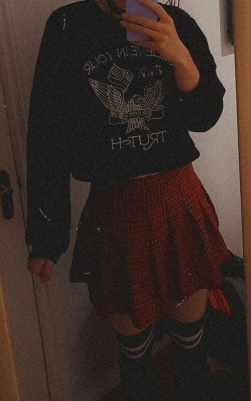 FemboyAut's tweet photo. Haii here's my intro🤭
♡ Name: Autumn
♡ Pronouns: She/her
♡ Likes: Programming, gaming and good boys
♡Dislikes: Dry conversations, rude/demanding people

Feel free to PM me, I am selling content if anyone's interested https://t.co/iOn4Izd7RU