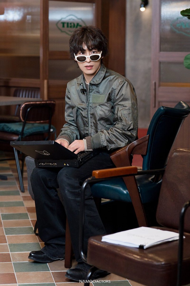 두빵 tweet media