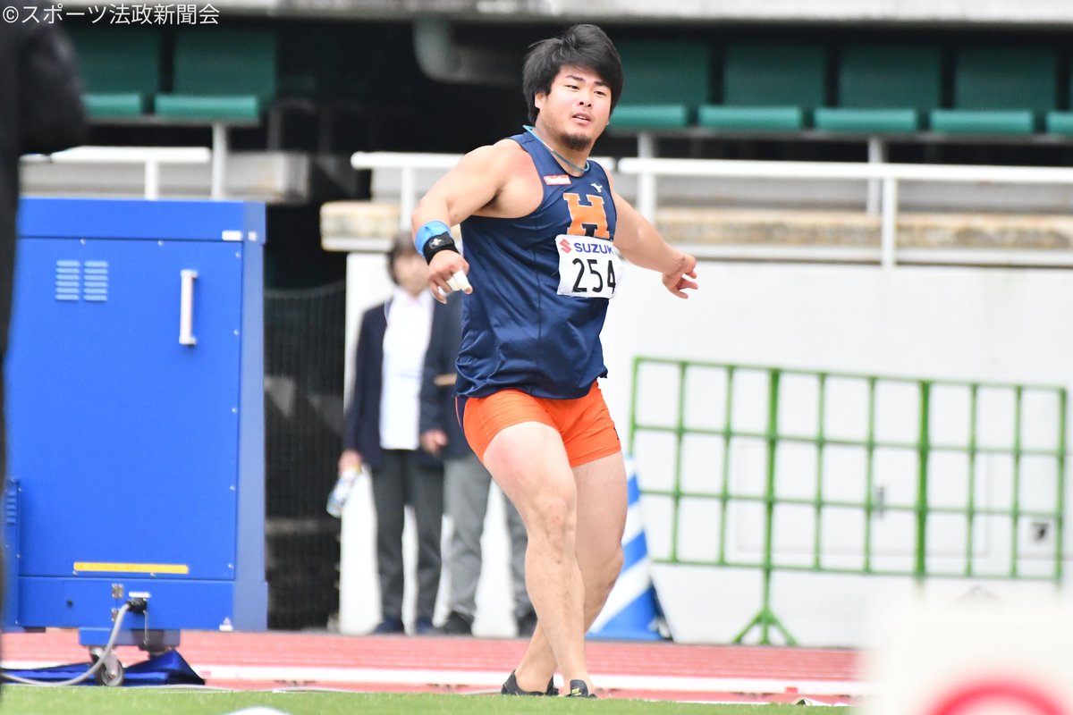 spoho11's tweet photo. 【陸上競技】《第41回静岡国際陸上競技大会：小笠山総合運動公園静岡スタジアム（エコパ）》
▼ 男子 GP砲丸投決勝
3位 山田暉斗（経4）17m67

☆3回目の試技で3位に躍り出ると、さらに記録を伸ばし、2年連続の3位で表彰台🥉

#法政 #スポホウ #静岡国際 https://t.co/VDhYmmZuA3