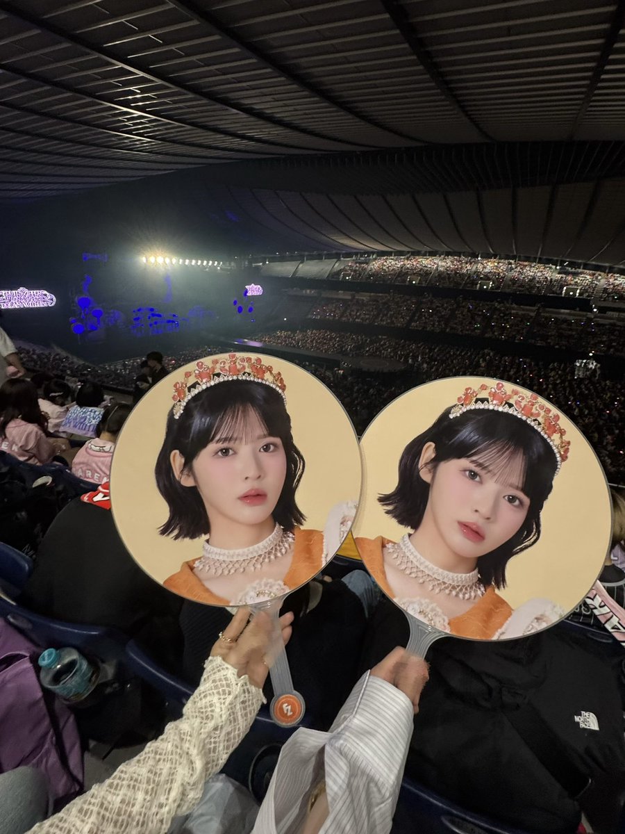 mihyo__21's tweet photo. 260502  DREAM WITH IN🪄︎︎◝✩

念願ふるっぱーのLIVE行ってきた.⋆𝜗𝜚.†⋆
TWICEちゃんファンミぶりの代々木
お顔も声も歌もダンスも衣装もみんなかわいいで溢れててめちゃくちゃ癒された〜(՞⸝⸝ɞ̴̶̷ ·̫ ‹⸝⸝)🎀♡♡

 #FRUITSZIPPER #ふるっぱー 
 #4周年アリーナツアー #鎮西寿々歌 https://t.co/Dy8ZhW9SBh
