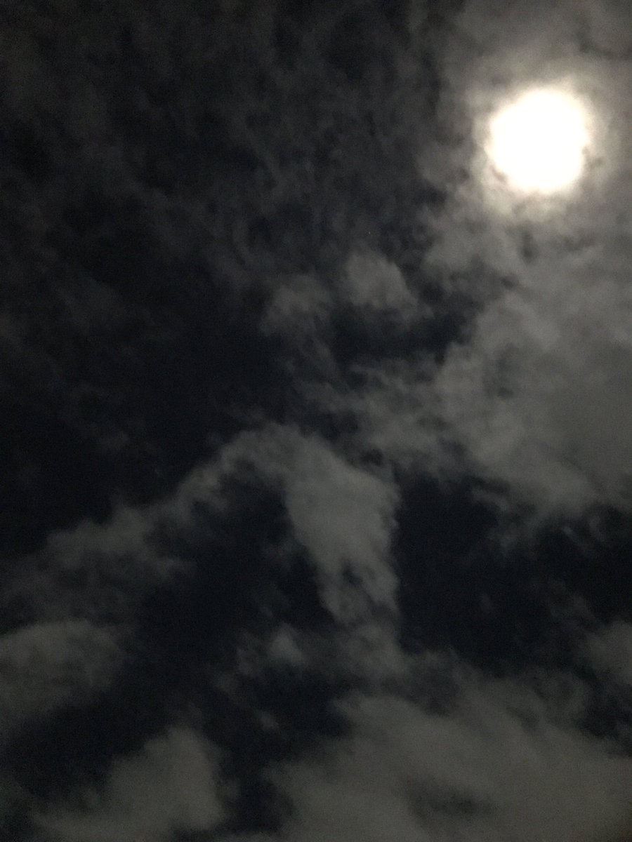 Lepariyo's tweet image. SHAPING The Future: #DiscoverWithLepariyo SUNDAY, May 3, 2026 Time 02:10 EAT #Kenya: NEW—CURIOSITY of Science Dropping HIGH-Five to @NASAHubble @HUBBLE_space….Jambo! Fostering New Month of New Cosmic Editions—How the Night Sky Curates a New Limelight of Astronomical Relics?