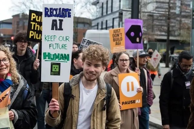 laimagenlibre's tweet image. Los #LLM pueden estar afectando el desarrollo cognitivo, los #chatbots de #IA se convierten en un dispositivo externo de #memoria que ralentiza nuestro intelecto.

#Memoria #Tecnología #Cultura

bbc.com/mundo/articles…