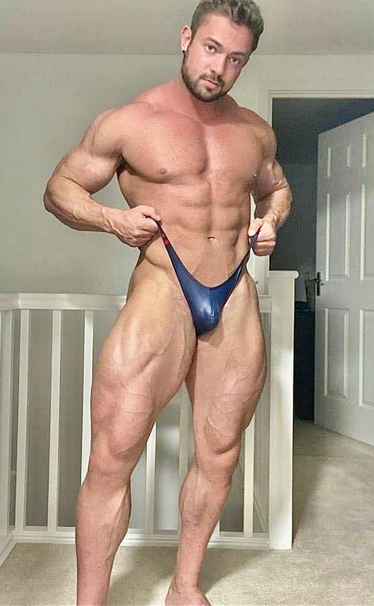 Male Perfection tweet media