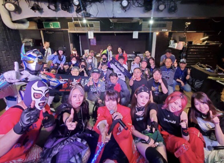 rockonjapacolle's tweet photo. ROCK★ON‼︎
Japan Collection in Tokyo
待望のvol.2㊗️🎉✨
GW始まりから熱すぎる開催🎤🔥
新応援アイテムシステムが導入によりステージがより楽しく見応えUP‼️
CASTごとに個性的なステージが繰り広げられ、終始目が離せないまま幕を取りました。
vol.1をこえる✨大盛況✨
有難うございました‼︎ https://t.co/u16qajE0DX