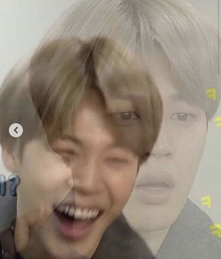 jiminhoneybts2's tweet image. CUANDO ESCUCHE ON //CUANDO ESCUCHÉ WINGS