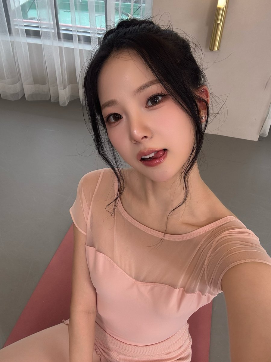 Yujinators🐰 tweet media