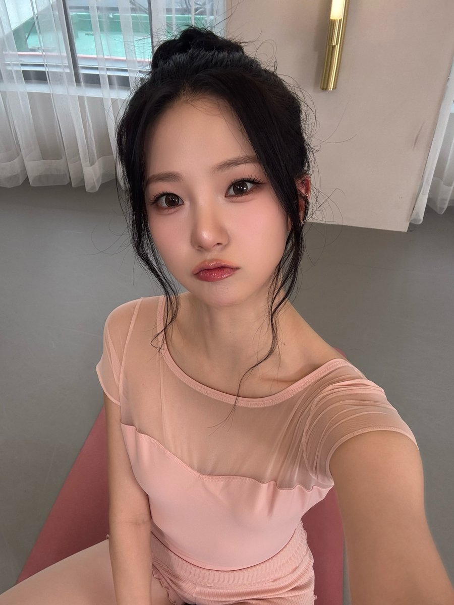 Yujinators🐰 tweet media