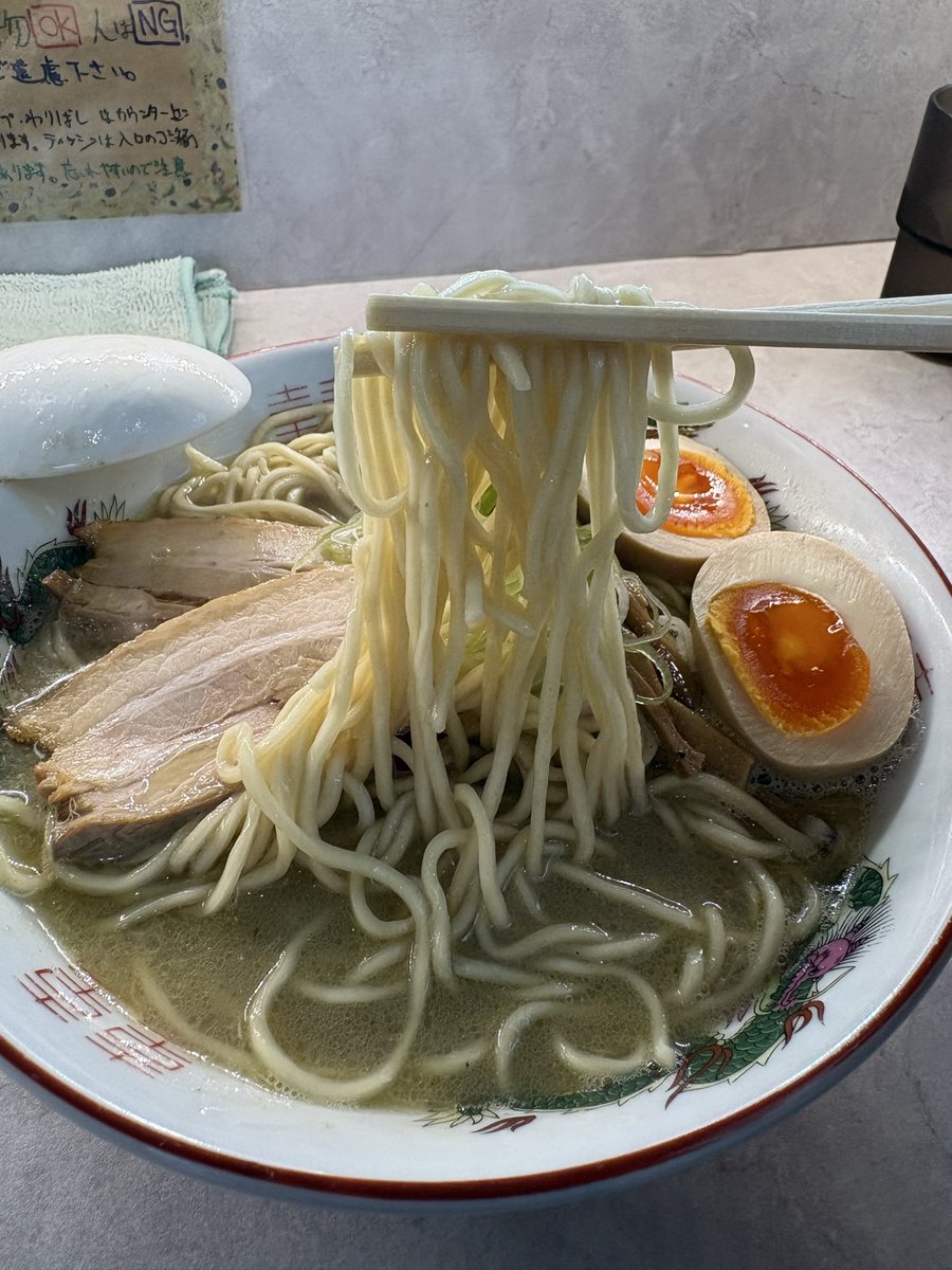 ばっちょ tweet media