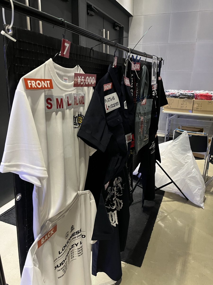物販コーナーも絶賛準備中