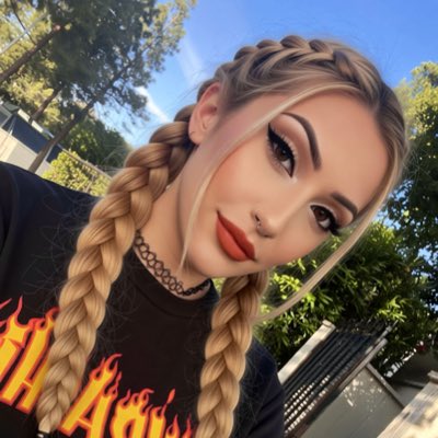 ‧ѕєχυαℓ ιηтєℓℓє¢тυαℓ 𓂃 . ♡ ̆̈ tweet media