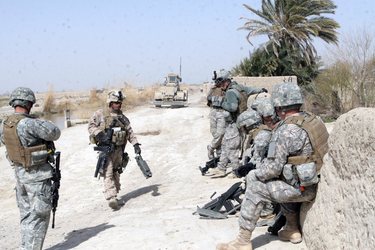 オレゴン州第105工兵大隊第162工兵中隊
2010年   アフガニスタン   ヘルマンド州