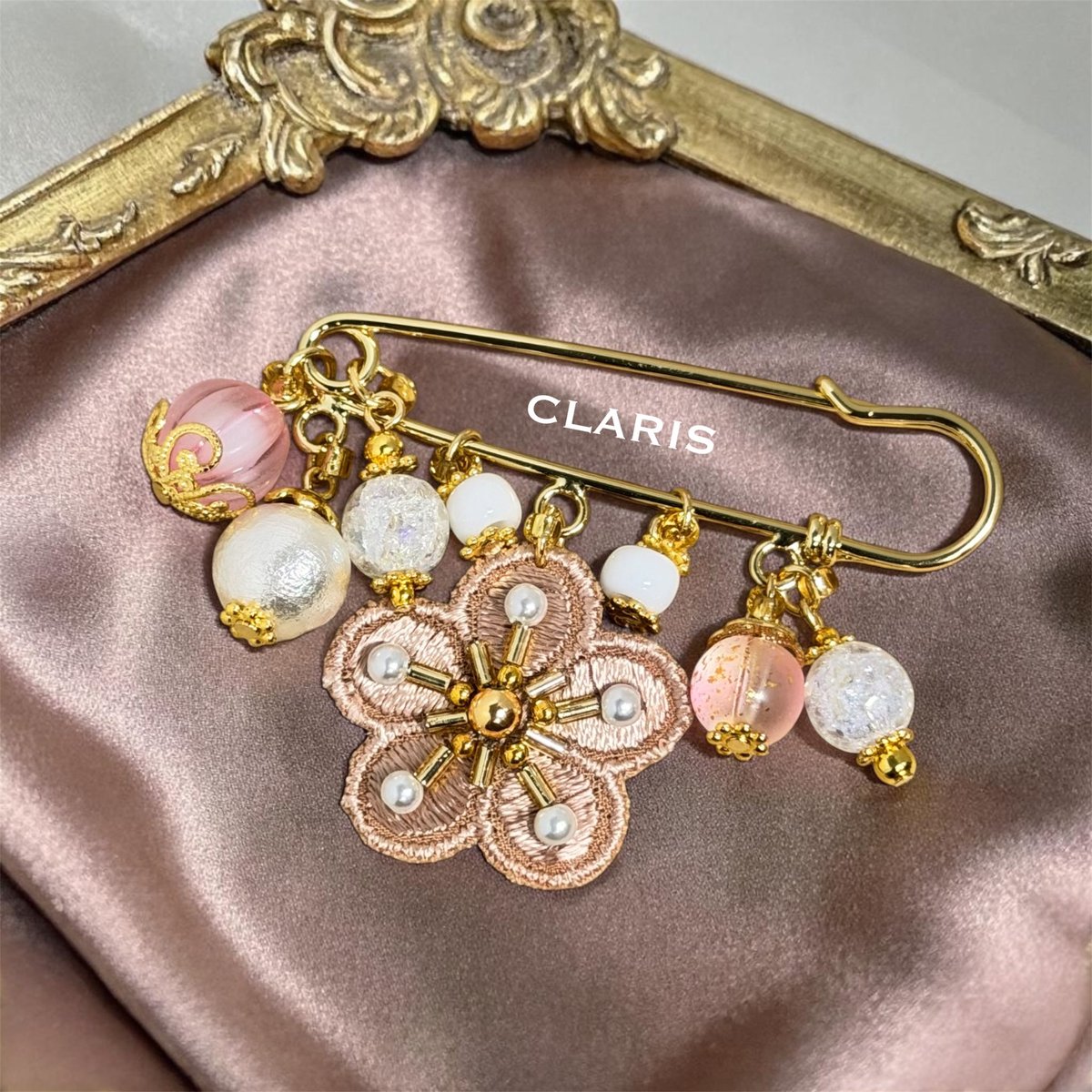 CLARIS tweet media
