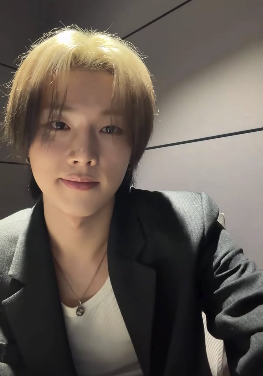 옴 tweet media