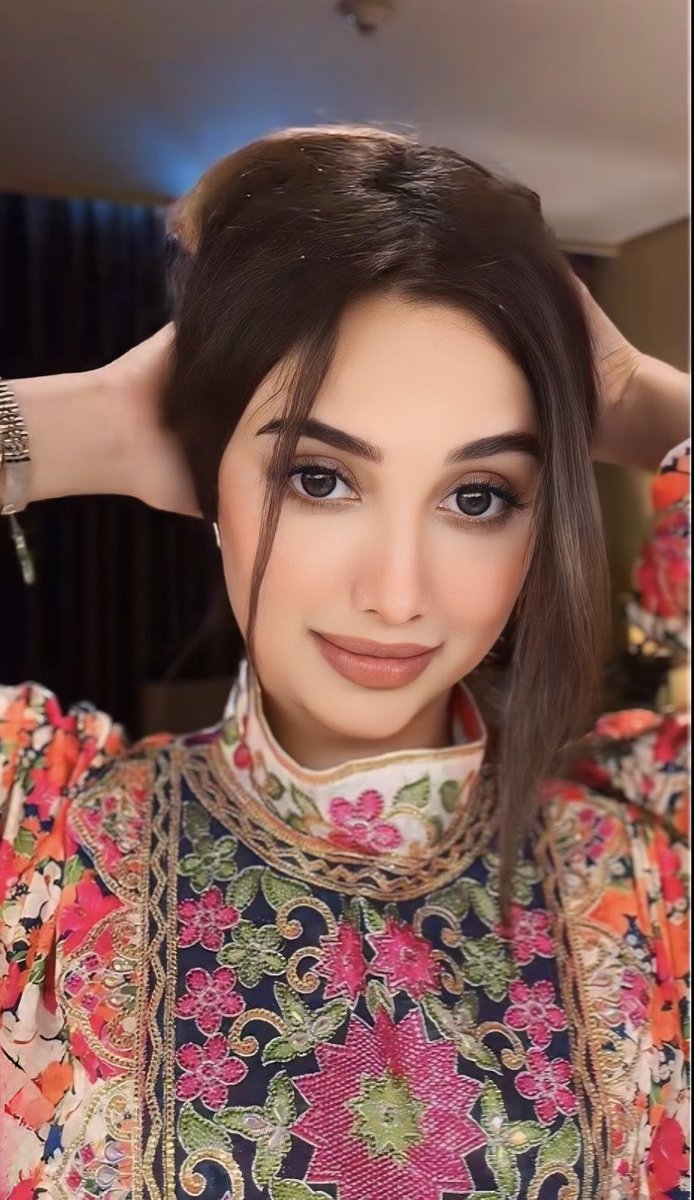 l͠a͠y͠a͠n͠ 🤍🇴🇲 tweet media