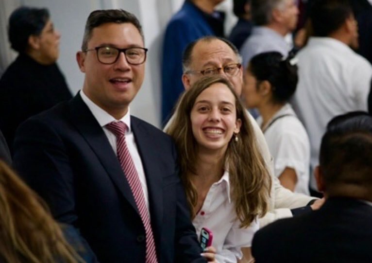 Cam Martínez tweet media