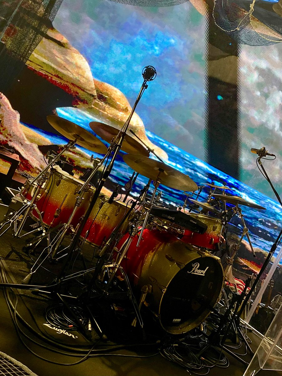伊吹文裕 - drums tweet media