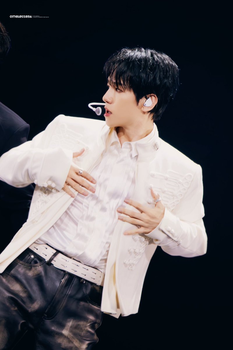 whiiite4's tweet image. 260426 WIEA 

 #백현 #BAEKHYUN #ベッキョン 
#边伯贤 @B_hundred_Hyun