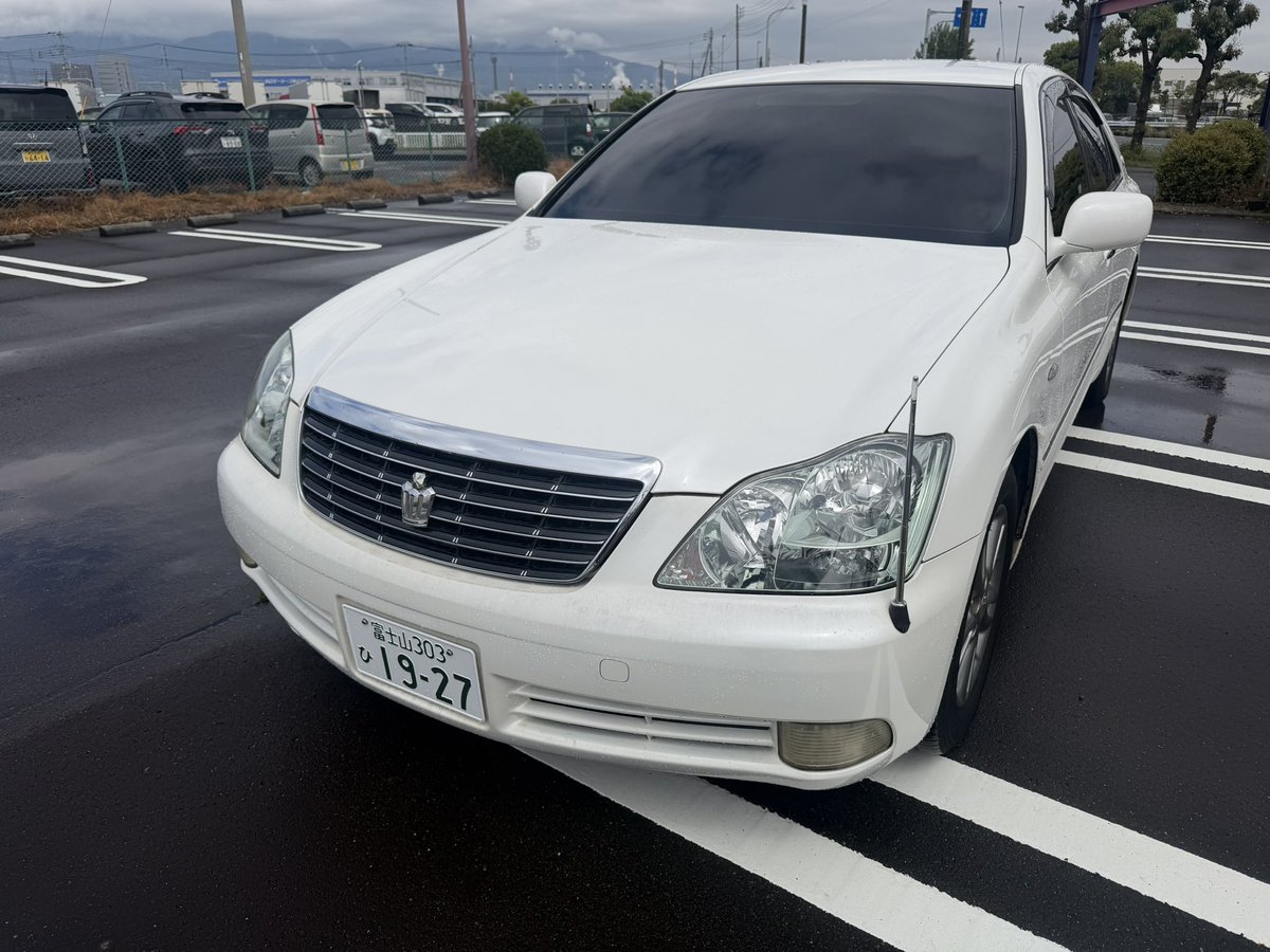 v84780's tweet photo. 18クラウン！ 33万！！
 #車売ります
  #ゼロクラ
 #クラウン https://t.co/14aJ8p06xY