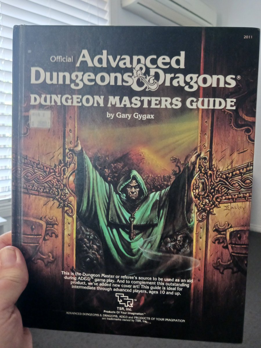yum_dm's tweet image. It's my tough week after treatment, so I'm still reading this off and on. What's your favourite AD&amp;amp;D book? 

#DnD #DungeonsAndDragons #TTRPG