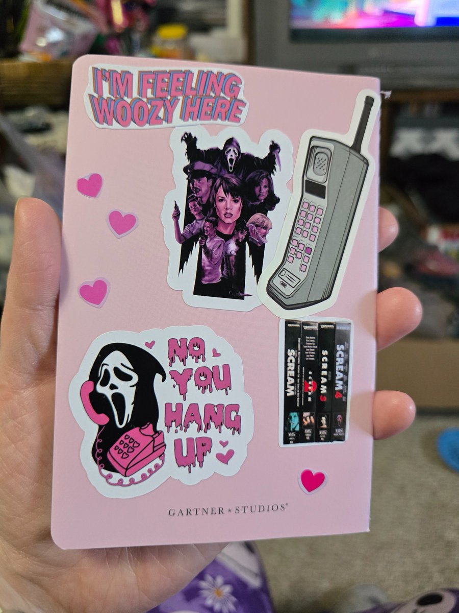 kazphae's tweet image. #Scream themed journal decorating 🔪
#stickers #ghostface