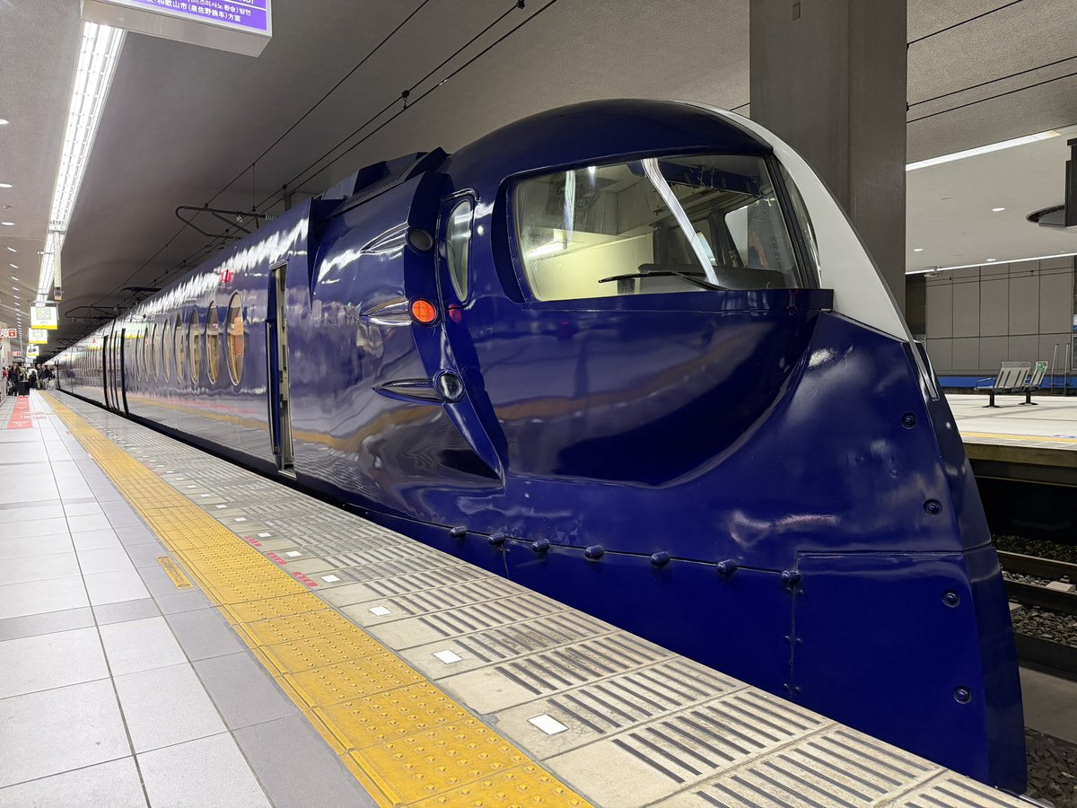 yokommy's tweet photo. クレカ乗車で南海電鉄完乗！VISA割と三井住友カードのキャンペーン併用で1日乗り放題1,240円はヤバい（多奈川線はクレカ乗車出来ないので別料金+360円） https://t.co/g5rSBVfwmt