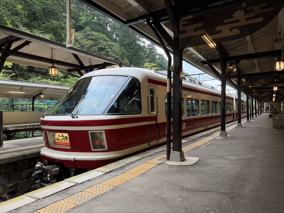 yokommy's tweet photo. クレカ乗車で南海電鉄完乗！VISA割と三井住友カードのキャンペーン併用で1日乗り放題1,240円はヤバい（多奈川線はクレカ乗車出来ないので別料金+360円） https://t.co/g5rSBVfwmt