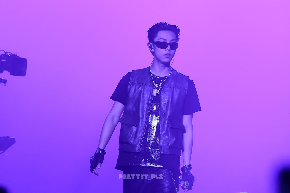 뾰 tweet media