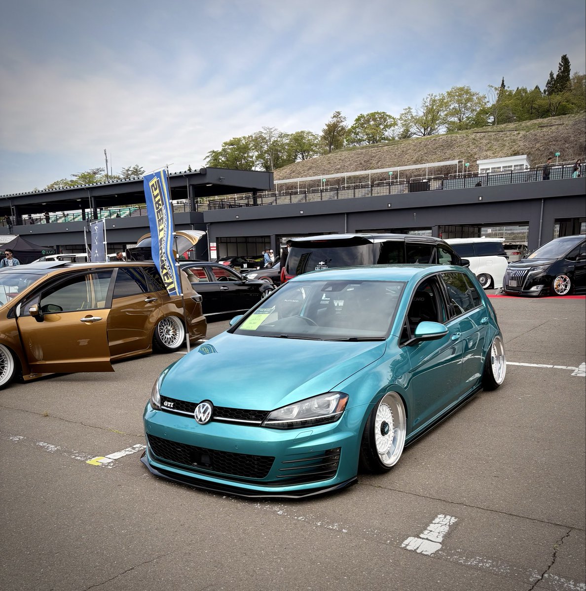 mk7Rkatu tweet media
