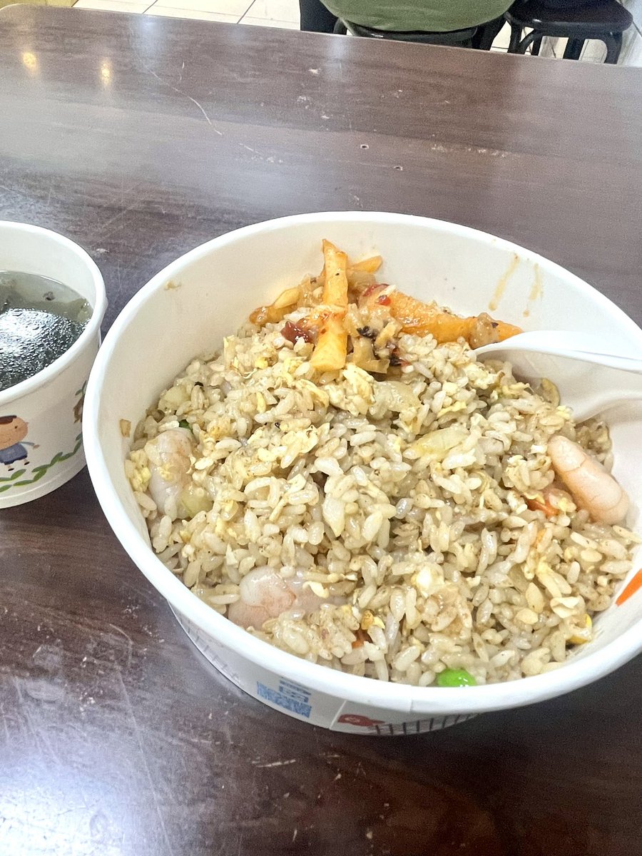 ヒロシ🌏飯旅🇹🇼今は台湾 tweet media